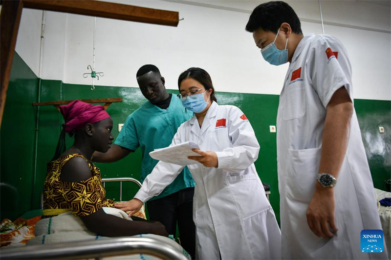 Matéria de fundo: Hospital da Amizade Sino-Guineense: Um farol de coopera??o e amizade