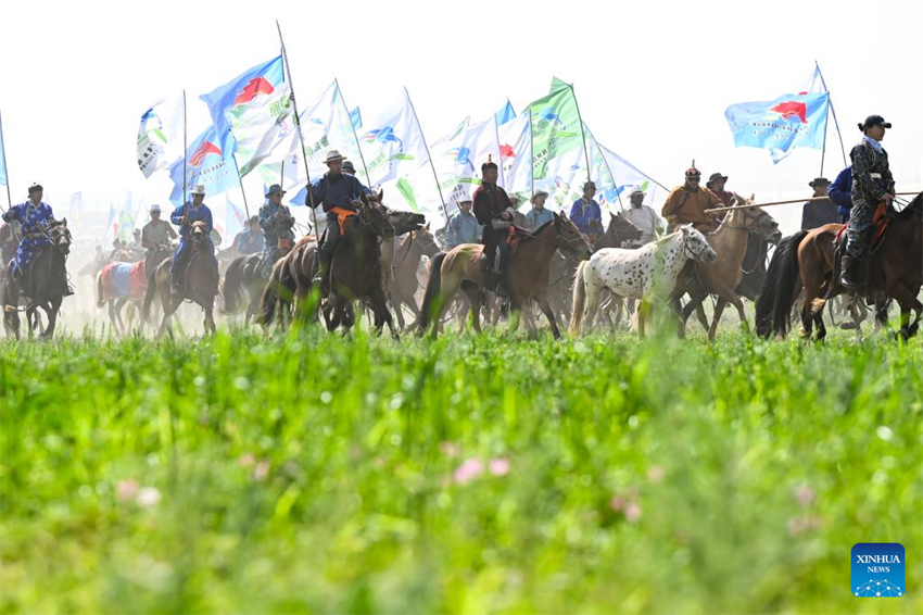 Mongólia Interior realiza 34o Festival de Naadam