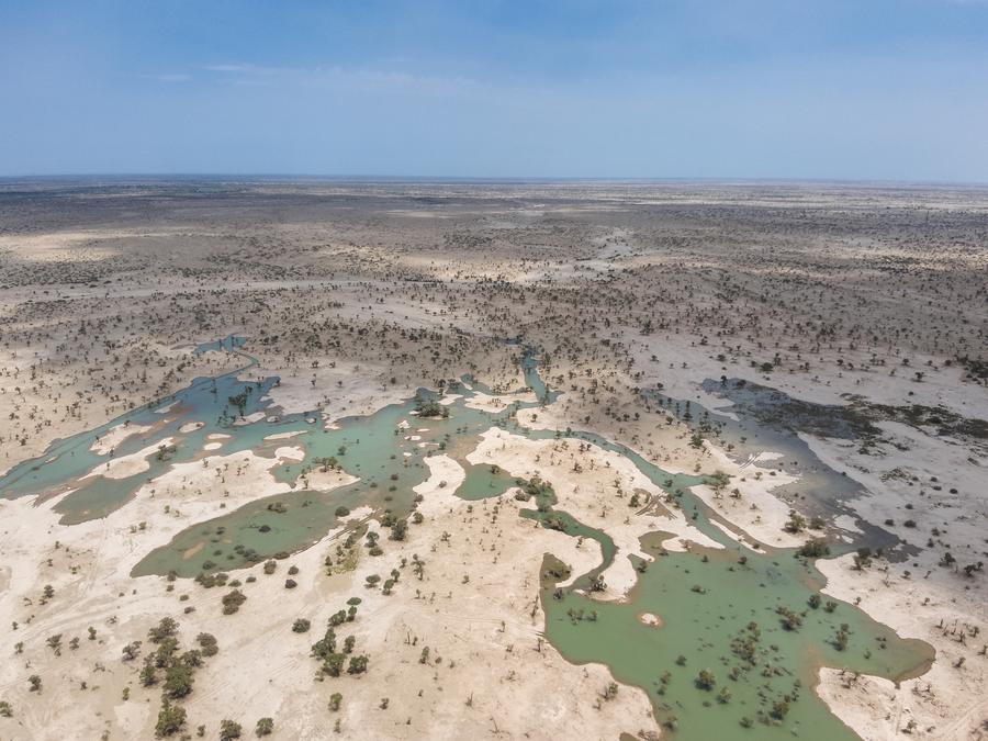 Xinjiang toma medidas de controle de inunda??es do rio Tarim