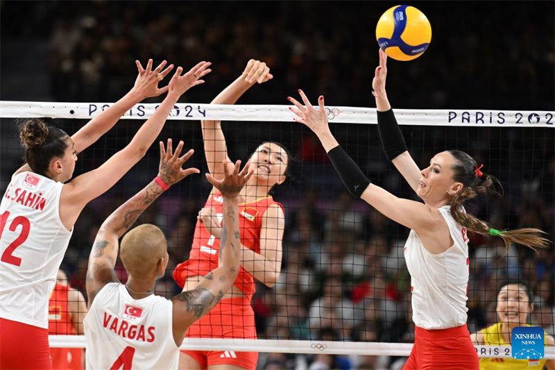 Paris 2024: Turquia vence a China por 3 a 2 e chega às semifinais de v?lei feminino