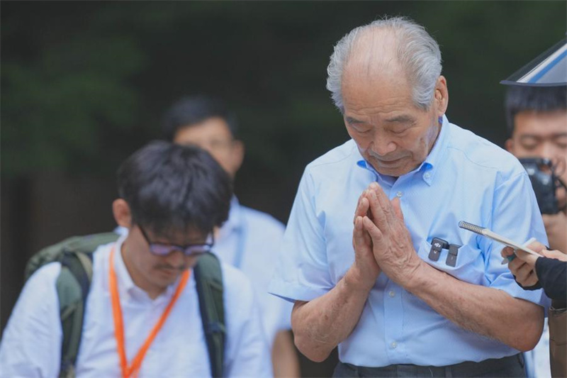 Ex-membro da unidade japonesa de guerra biológica exp?e crimes de guerra na China