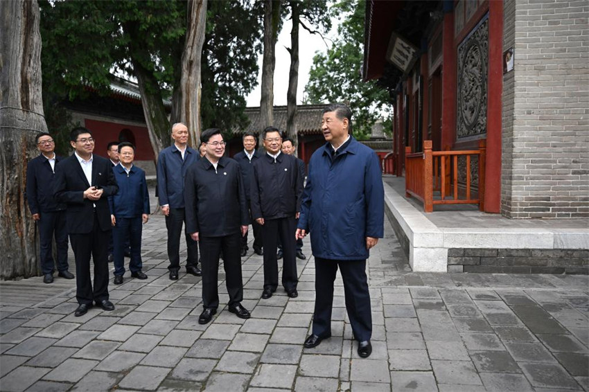 Xi Jinping faz inspe??es nas províncias de Shaanxi e Gansu, no noroeste da China
