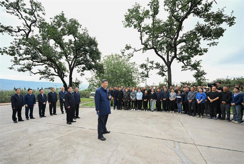 Xi Jinping faz inspe??es nas províncias de Shaanxi e Gansu, no noroeste da China