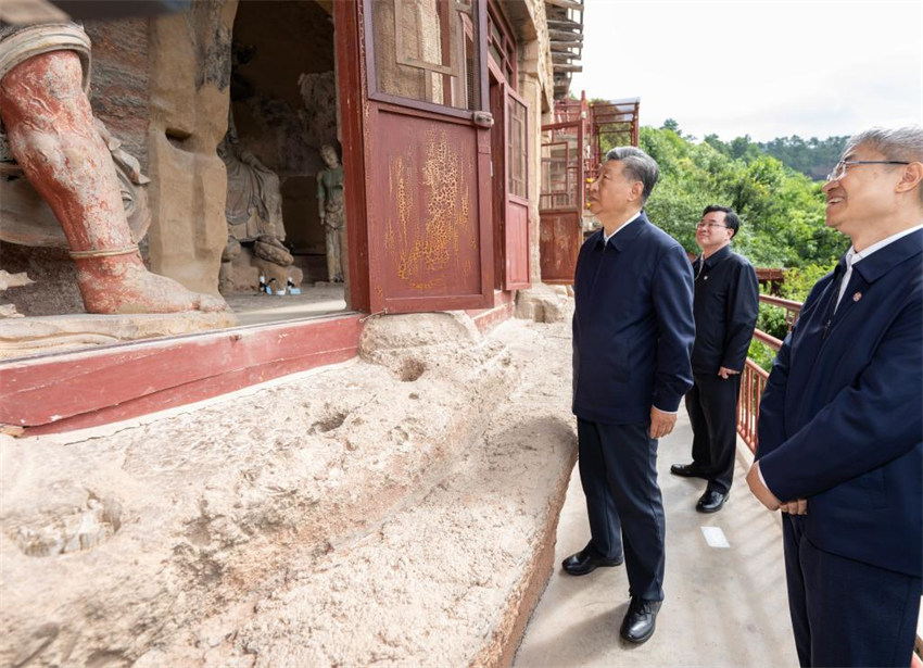 Xi Jinping faz inspe??es nas províncias de Shaanxi e Gansu, no noroeste da China