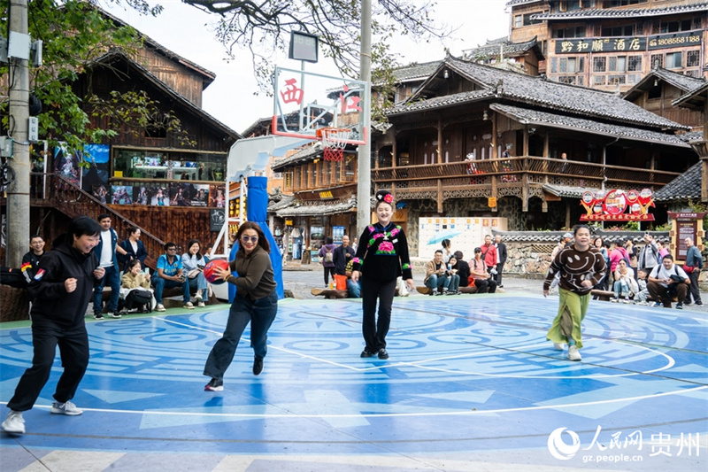 Guizhou: mídia da ásia-Pacífico experiencia cultura tradicional Miao
