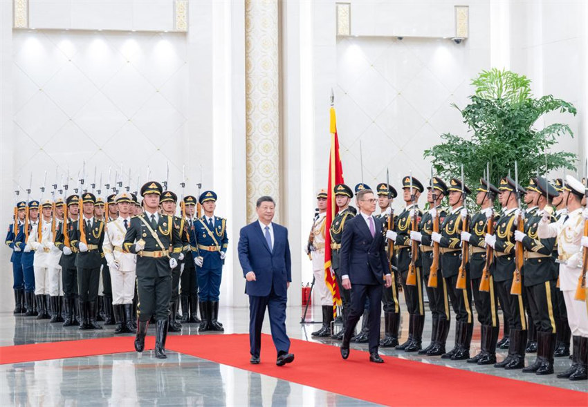 Xi Jinping incentiva mais coopera??o China-Finlandia em setores emergentes