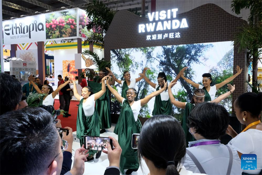 7a CIIE realiza diversas atividades culturais para promover intercambio entre pessoas