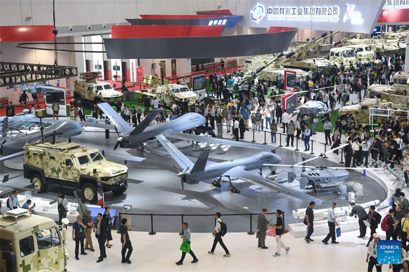 UAVs e sistemas aéreos n?o tripulados exibidos no Airshow China