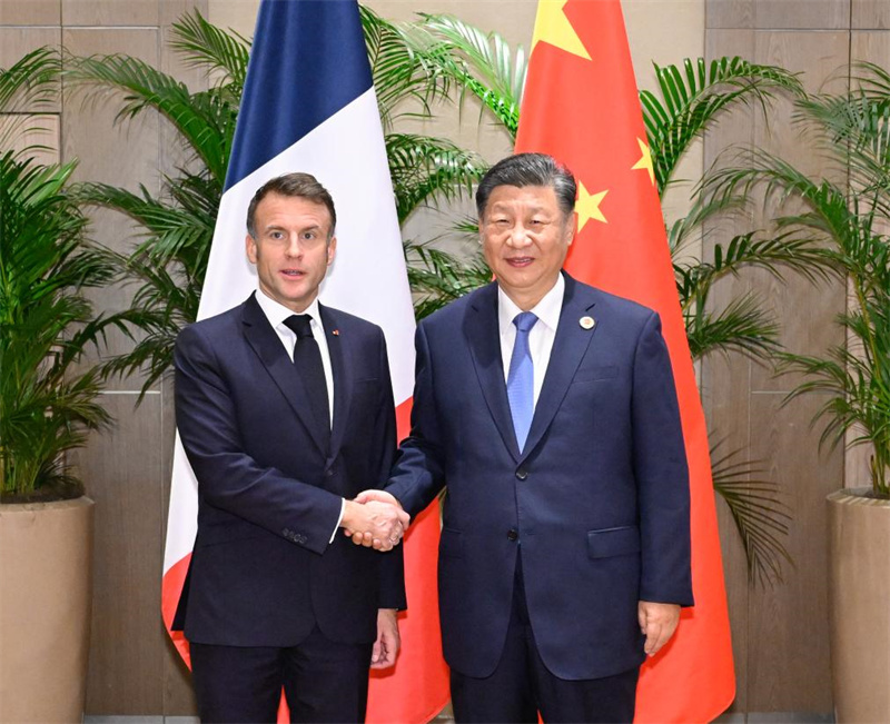 Xi Jinping diz que China pronta para manter ímpeto de desenvolvimento estável das rela??es China-Fran?a