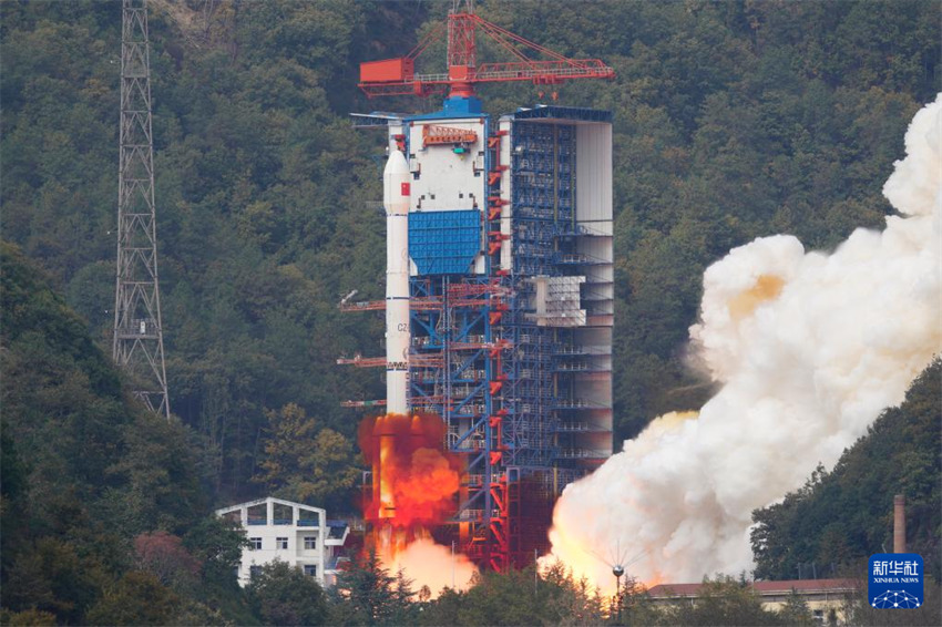 China lan?a novo satélite de teste de tecnologia de comunica??o