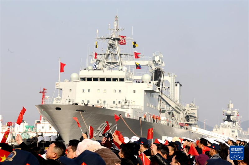China envia nova frota da marinha em miss?o de escolta no Golfo de áden