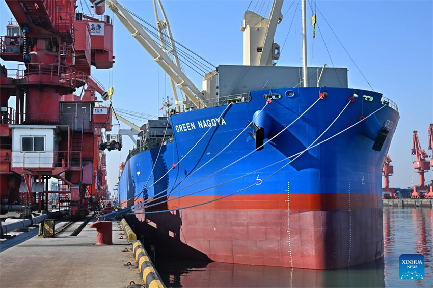 Nova rota de transporte direto entre a China e o sudeste da áfrica é inaugurada em Qingdao