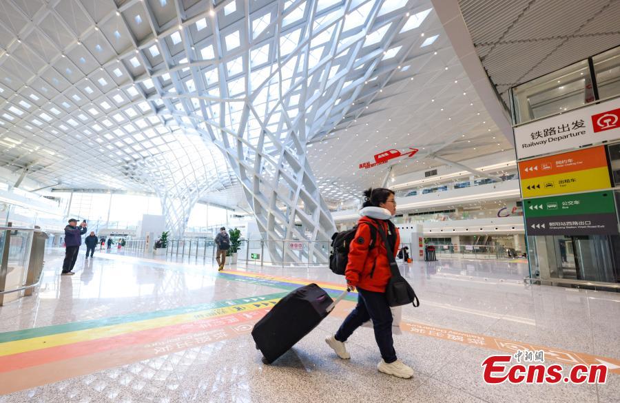 Hub de transporte da Esta??o de Chaoyang em Beijing entra em opera??o