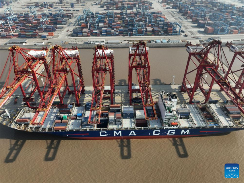 Principais portos da China est?o movimentados no início do ano novo