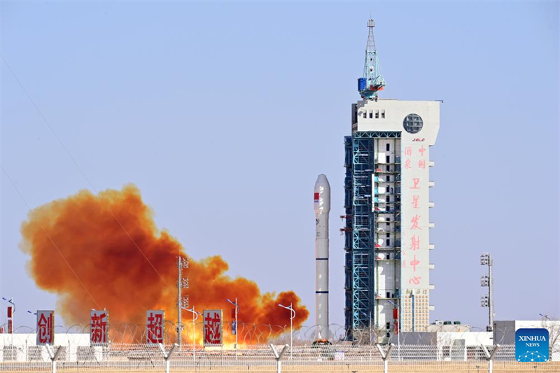 China lan?a dois novos satélites
