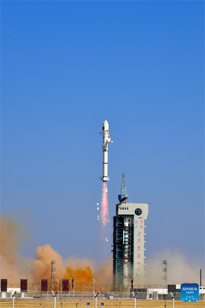 China lan?a dois novos satélites