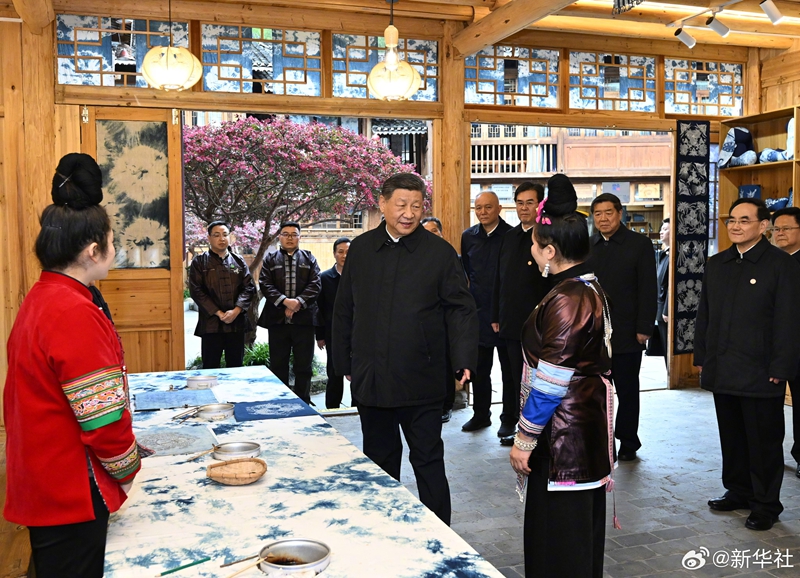 Xi Jinping enfatiza preserva??o da cultura distinta nas regi?es étnicas