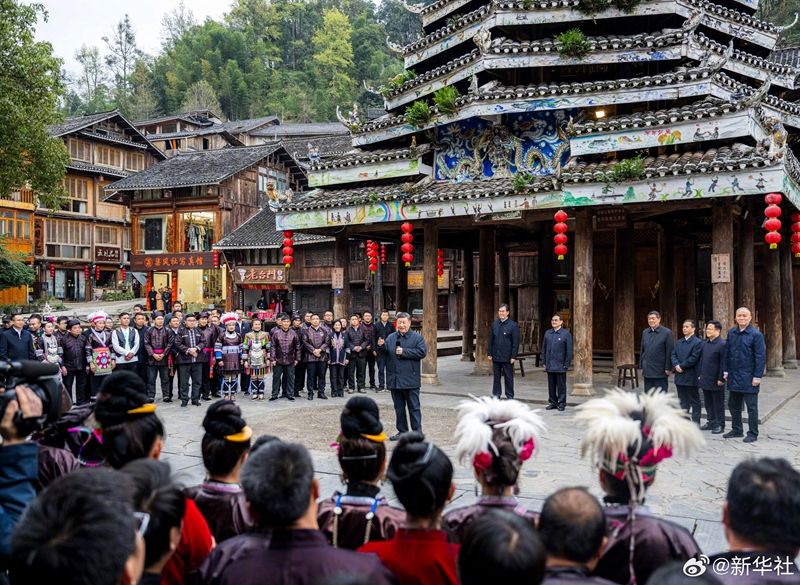 Xi Jinping enfatiza preserva??o da cultura distinta nas regi?es étnicas