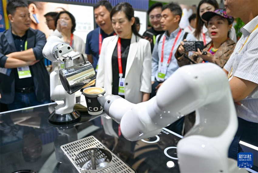 5a Exposi??o Internacional de Produtos de Consumo da China foi inaugurada em Hainan