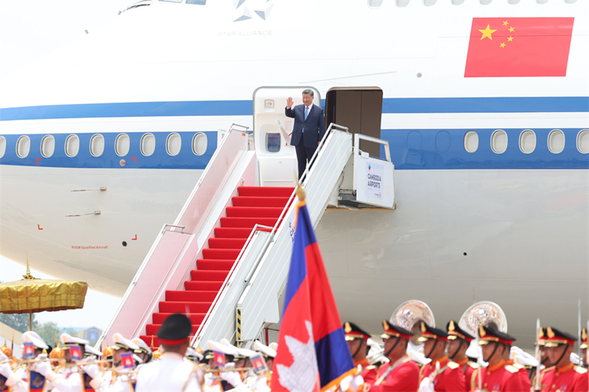 Xi Jinping diz que gostaria de consolidar amizade e promover coopera??o com Camboja