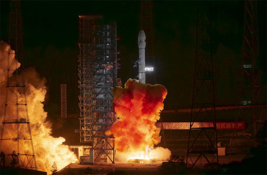 China lan?a Tianwen-2 para coletar amostras de asteroides