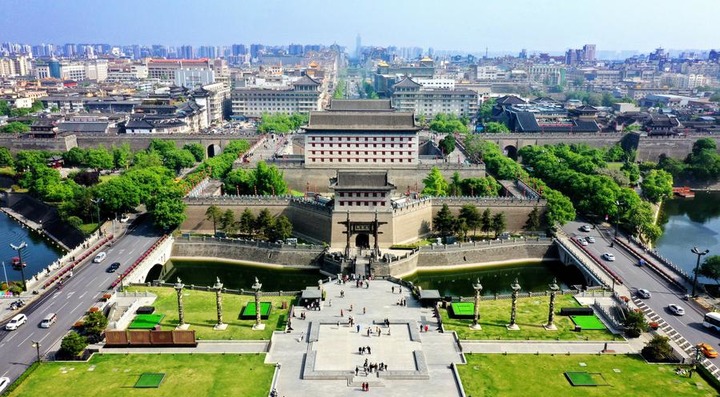 Ao longo da antiga Rota da Seda, Xi Jinping cultiva novos la?os com a ásia Central