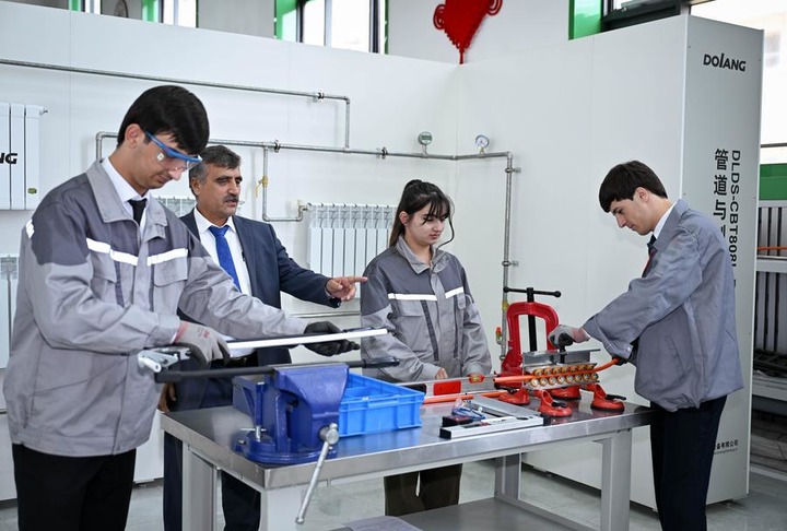 Ao longo da antiga Rota da Seda, Xi Jinping cultiva novos la?os com a ásia Central