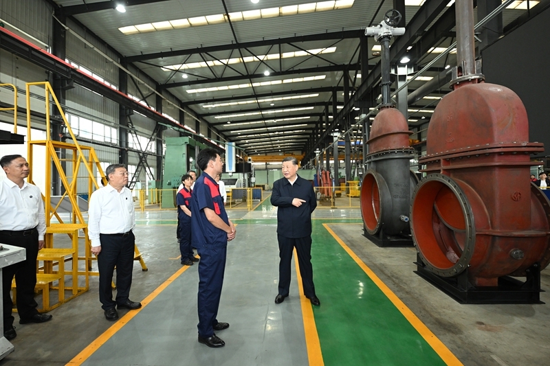 Xi Jinping enfatiza transforma??o da economia baseada em recursos e promo??o da moderniza??o chinesa durante visita de inspe??o em Shanxi