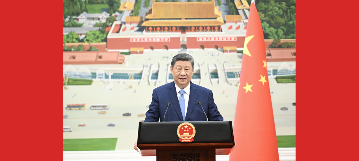 Xi Jinping recebe credenciais de novos embaixadores na China