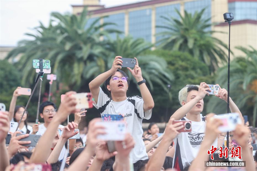 Nanchang realiza cerim?nia de hasteamento da bandeira para celebrar Dia do Exército da China