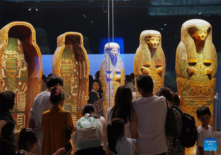 Exposi??o sobre a civiliza??o do Antigo Egito é inaugurada no Museu de Shanghai