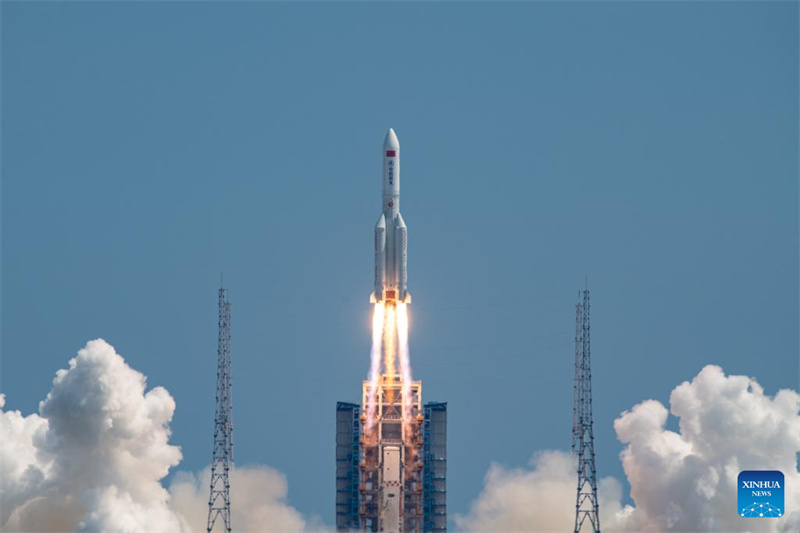 China lan?a novo grupo de satélites de internet