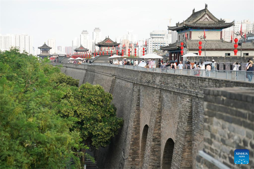Xi'an constrói plataforma digital para proteger muralha da cidade antiga