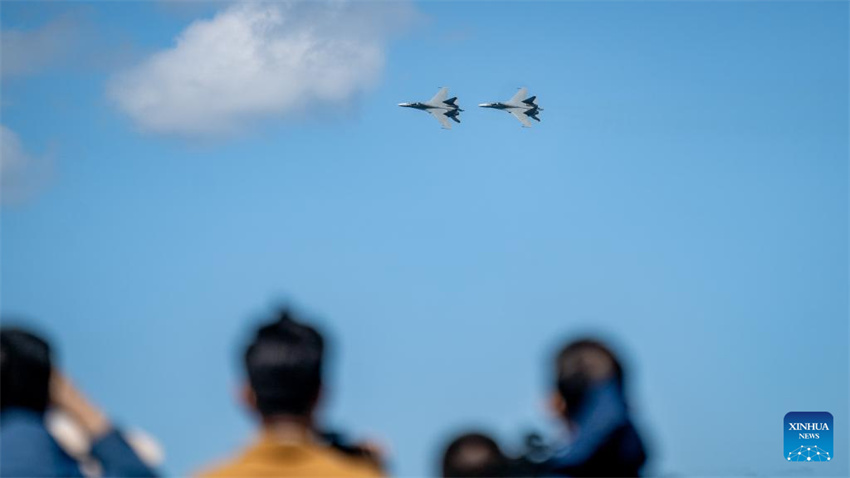 Galeria: exercício para Dia Aberto da avia??o de 2025 da For?a Aérea do ELP da China e do Show Aéreo de Changchun