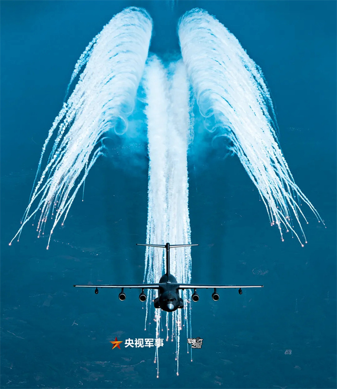 For?a Aérea Chinesa lan?a superprodu??o visual