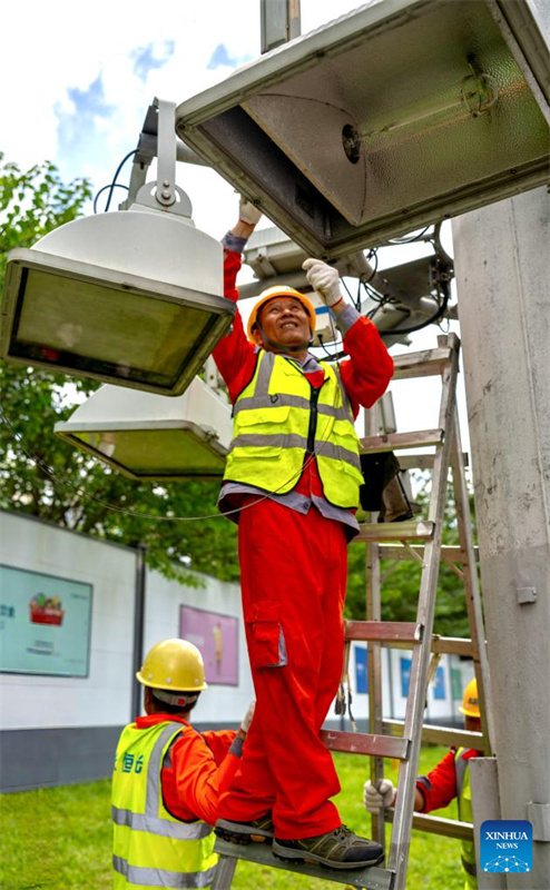 Sul da China se prepara para supertuf?o Ragasa