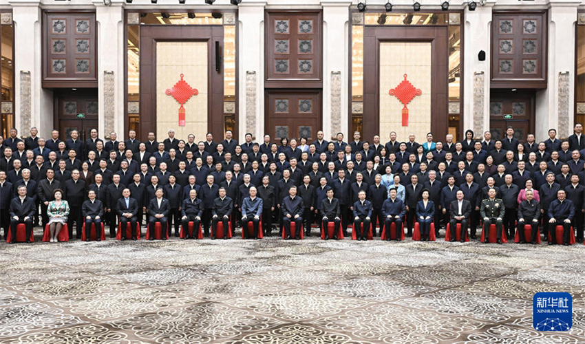 Xi Jinping pede esfor?os concertados para melhor construir uma bela Xinjiang