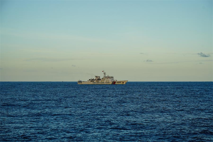 Guarda Costeira Chinesa realiza patrulhas policiais no Mar da China Meridional