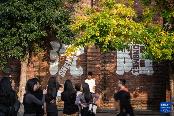 Cenário antigo transformado num novo e badalado destino durante feriado