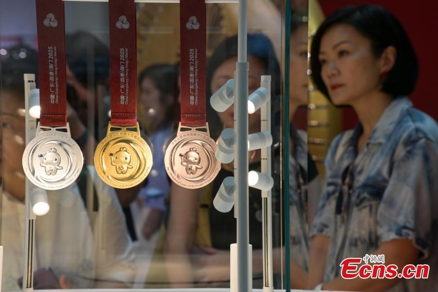 Medalhas da 15a edi??o dos Jogos Nacionais da China reveladas em Hong Kong