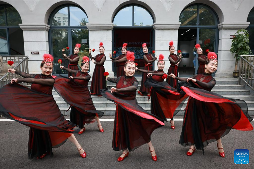 Festival de Chongyang é comemorado em toda a China