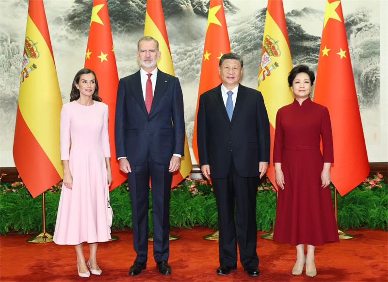 China e Espanha construir?o la?os bilaterais mais estrategicamente resilientes, dinamicos e internacionalmente influentes, diz Xi Jinping
