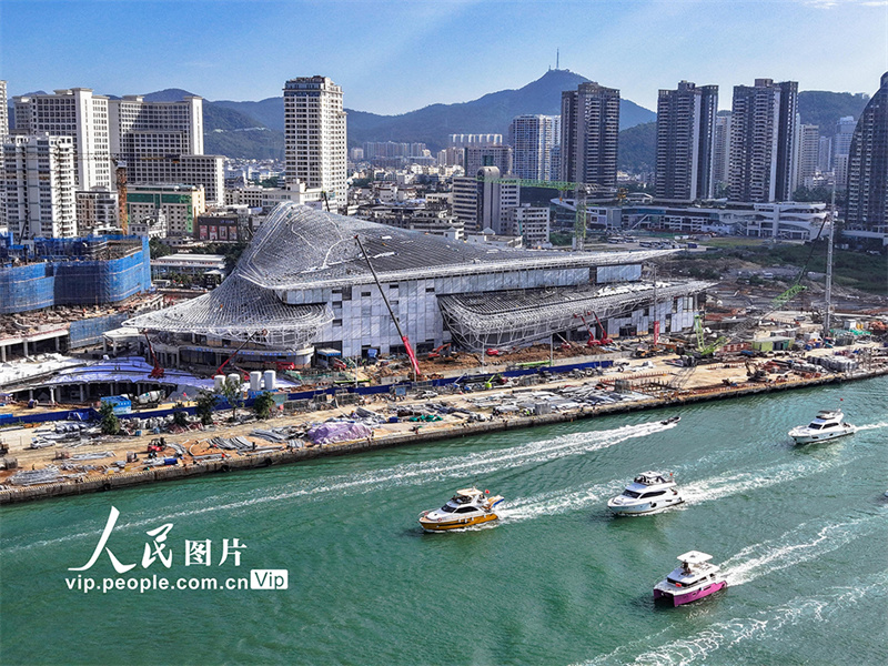 Hainan: constru??o de projetos-chave do Porto de Livre Comércio avan?a rapidamente