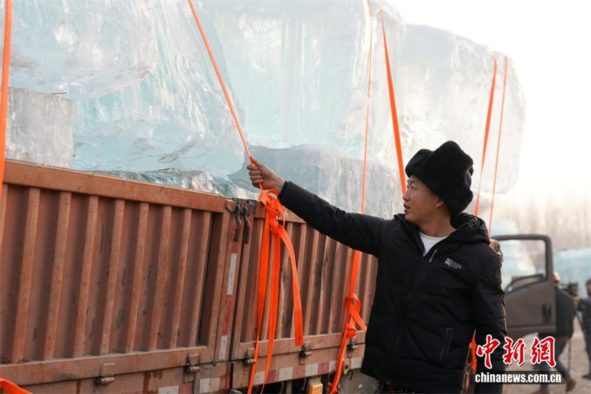 27o Harbin Ice and Snow World arranca com a utiliza??o de 200 mil metros cúbicos de gelo armazenado