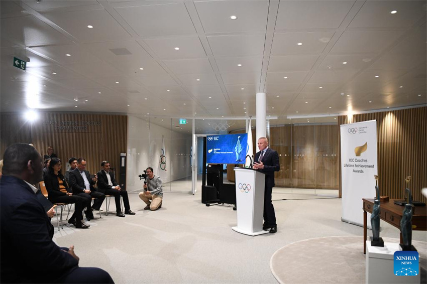 Lang e Trujillo Díaz recebem Prêmio de Reconhecimento pela Carreira de Treinadores do COI de 2025