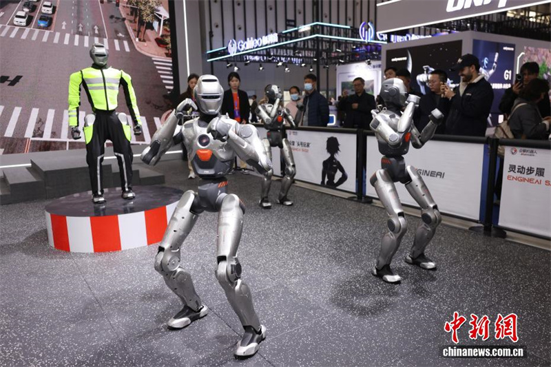 Exposi??o Mundial de Manufatura Inteligente de 2025 inaugurada em Nanjing com infinidade de rob?s
