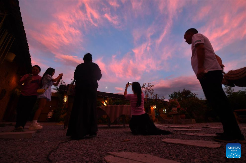 Turismo floresce em Guangxi, no sul da China