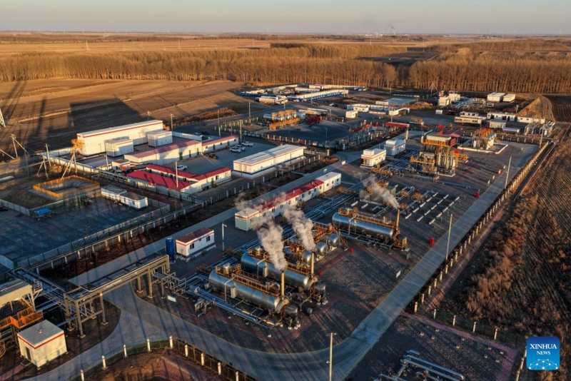 Campo Petrolífero de Daqing, na China, supera um milh?o de toneladas em produ??o de óleo de xisto